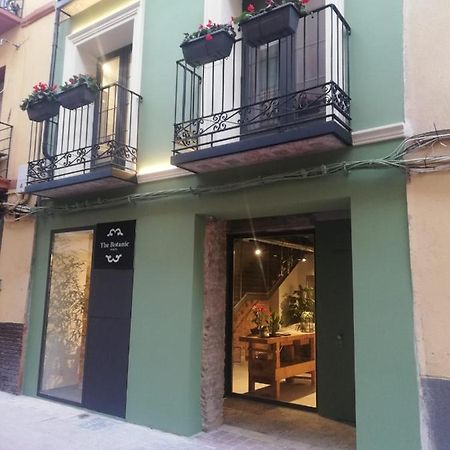 Vtz The Botanic Hostel Zaragoza Luaran gambar